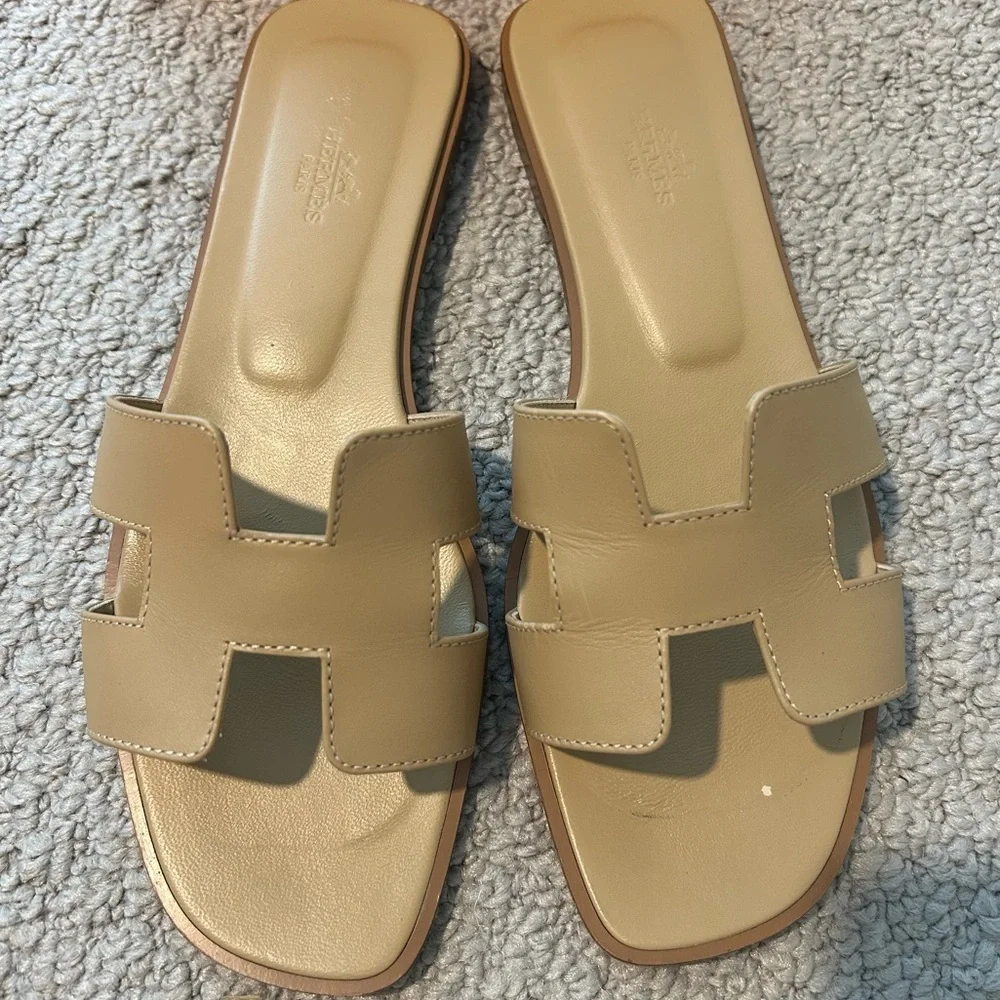 Authentic Hermes Oran Sandals Beige Natura / Beige Natural - size 40 / 9.5 - Picture 4 of 13